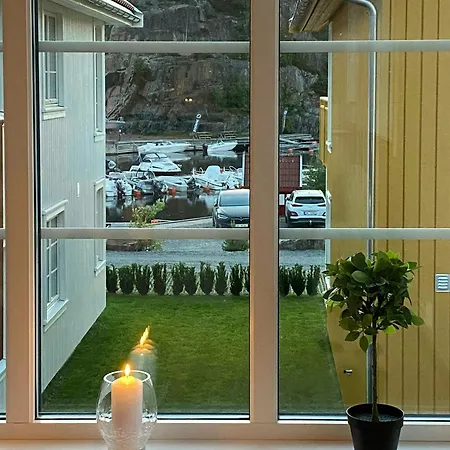 Seaside In With Balcony